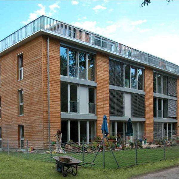 tannenhof_gartenseite_02