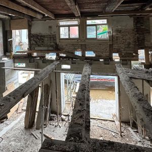 Bodanplatz_freiliegende Holzkonstruktion