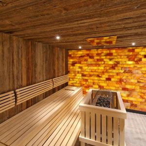 laguna_saunaparc_salzsteinsauna