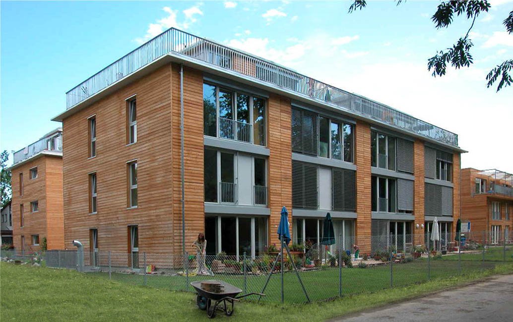 tannenhof_gartenseite_02
